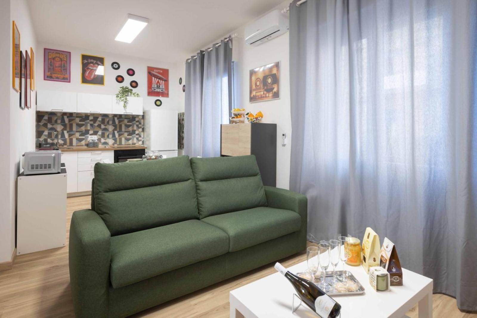 La Maison Des Artistes Catánia Buitenkant foto